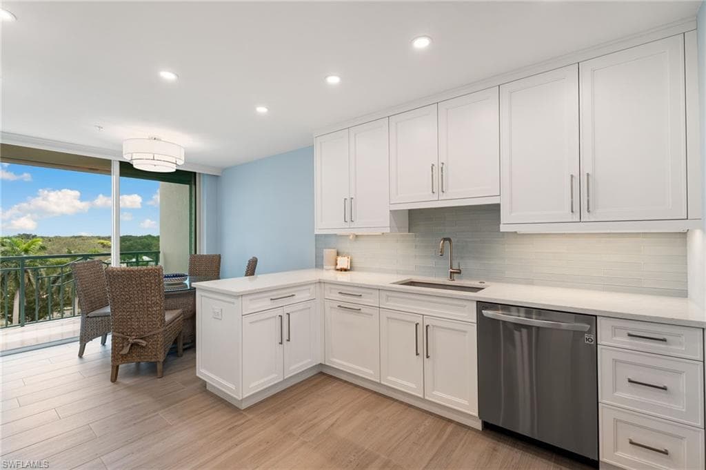 7515 Pelican Bay Blvd 5a, Naples, FL 34108-11