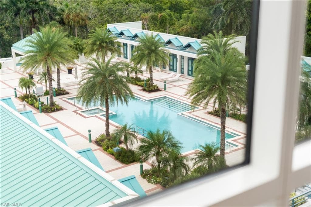 7515 Pelican Bay Blvd 5a, Naples, FL 34108-28