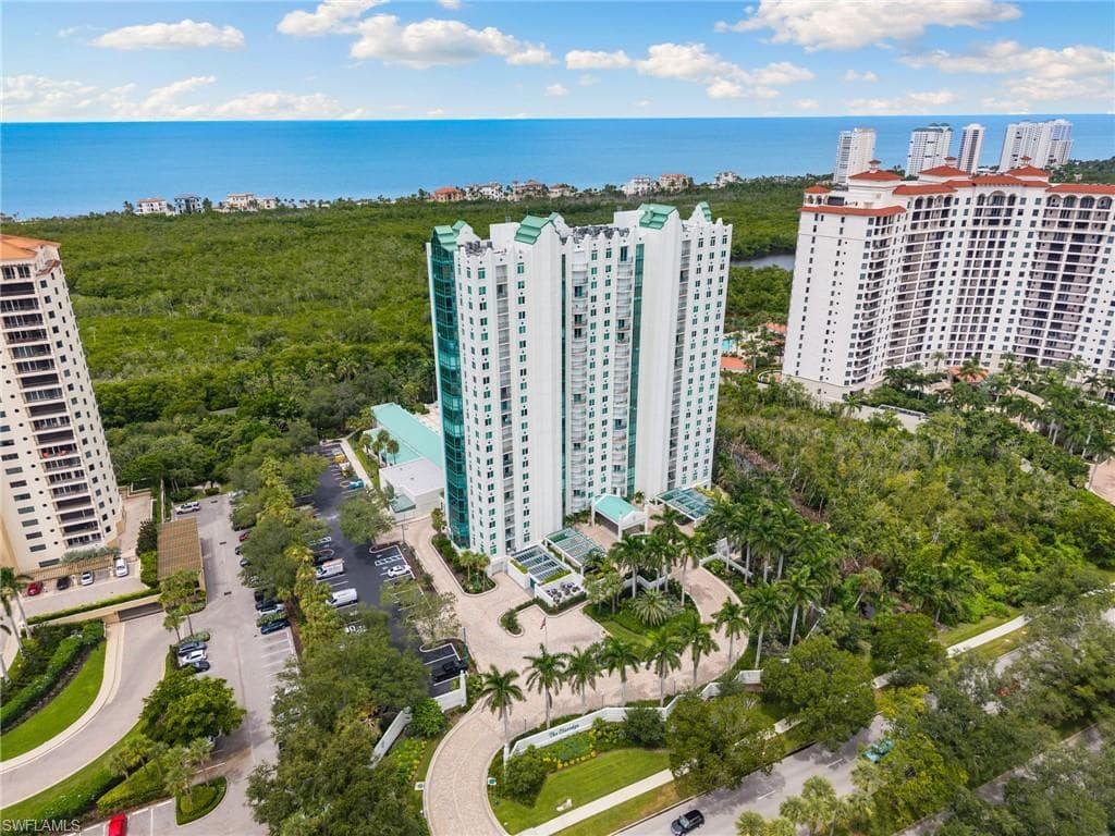 7515 Pelican Bay Blvd 5a, Naples, FL 34108-33