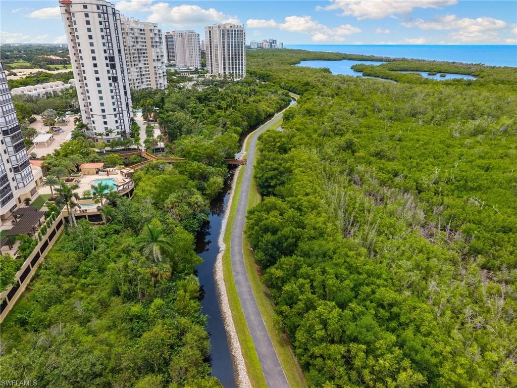 7515 Pelican Bay Blvd 5a, Naples, FL 34108-34