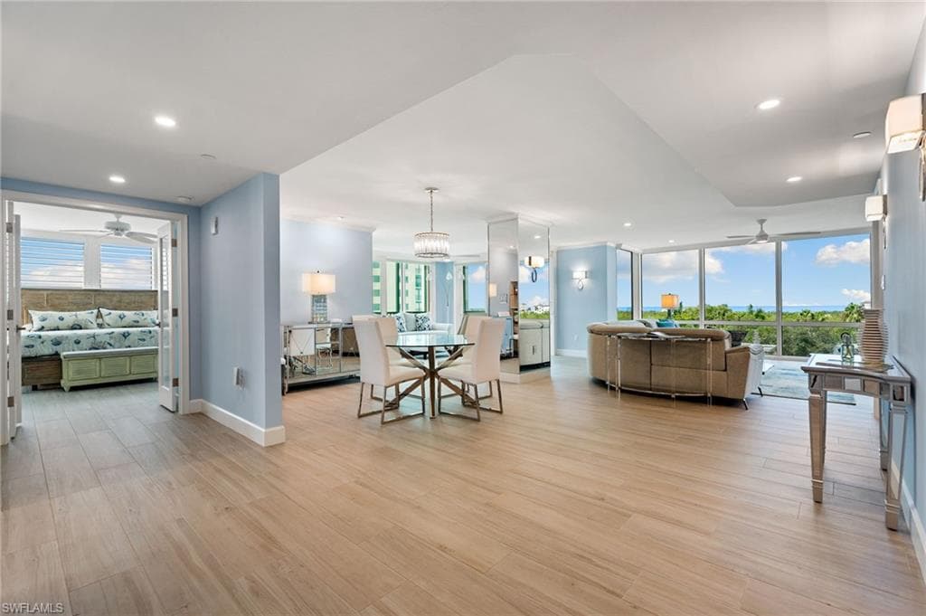 7515 Pelican Bay Blvd 5a, Naples, FL 34108-5