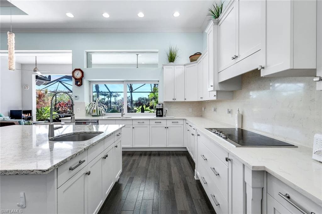 4964 Andros Dr, Naples, FL 34113-11