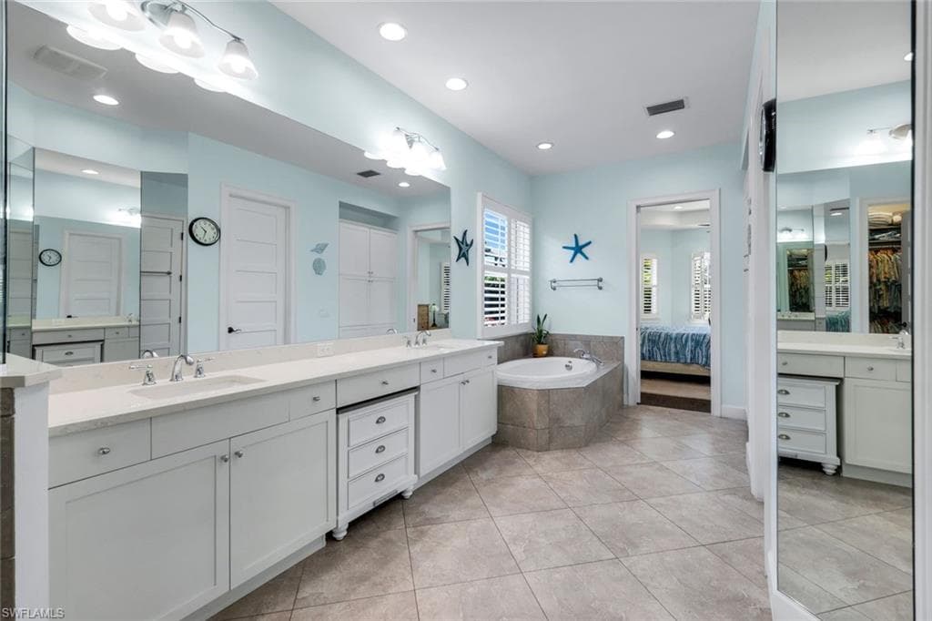 4964 Andros Dr, Naples, FL 34113-17