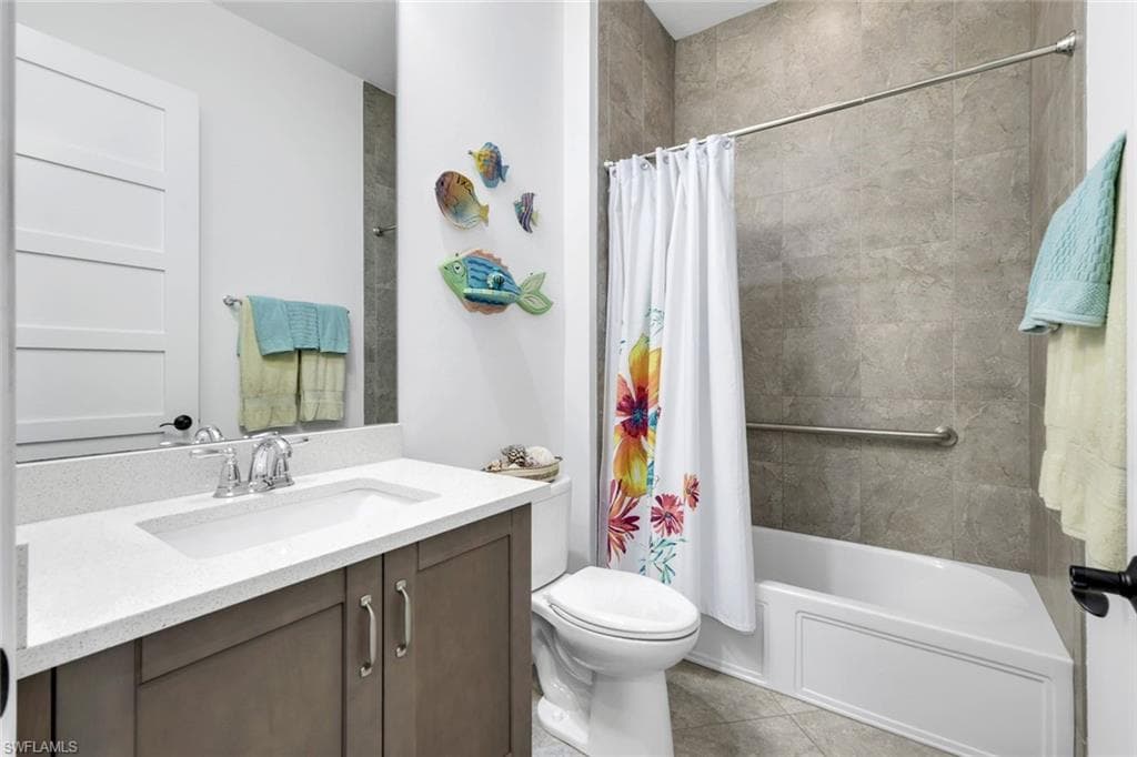 4964 Andros Dr, Naples, FL 34113-21