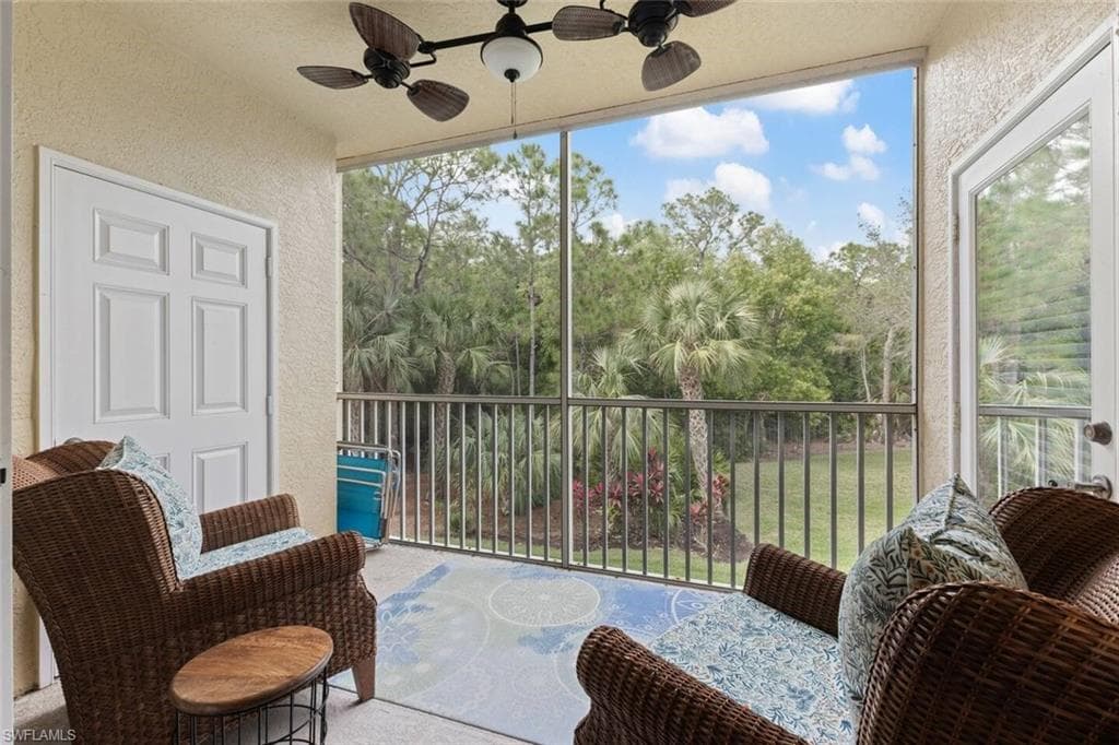 9185 Celeste Dr 204, Naples, FL 34113-14