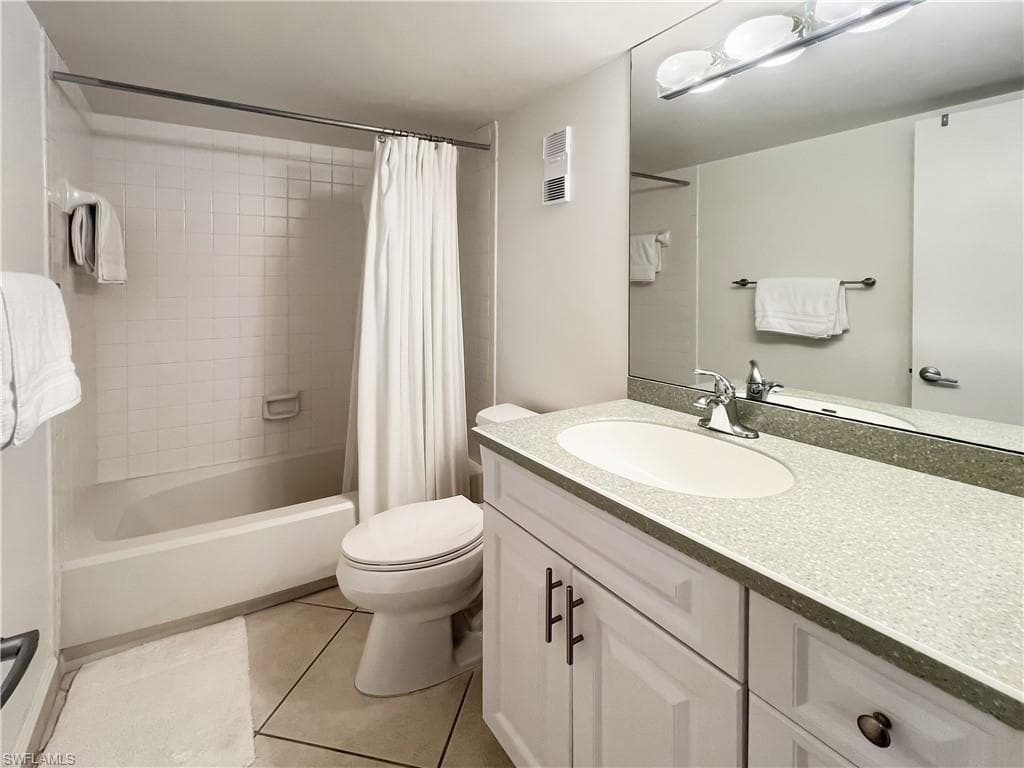 320 Seaview Ct 2-608, Marco Island, FL 34145-20