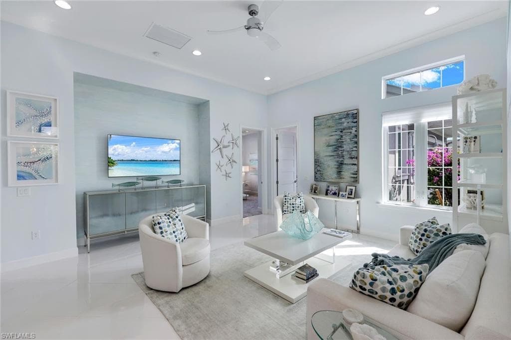 6245 Negril Isle Dr, Naples, FL 34113-29