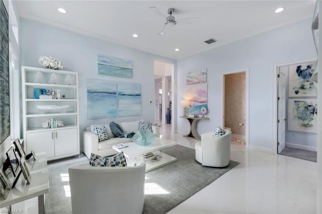 6245 Negril Isle Dr, Naples, FL 34113-33