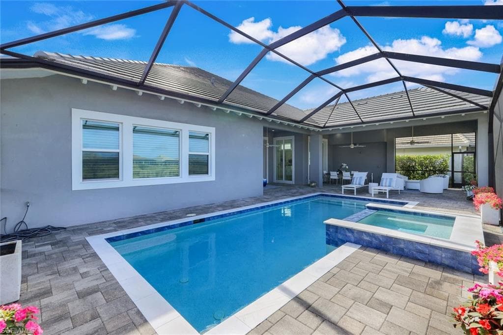 6245 Negril Isle Dr, Naples, FL 34113-40