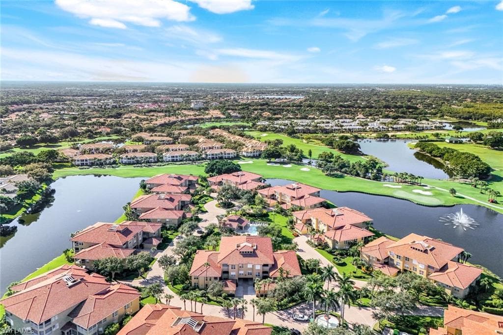 1840 Les Chateaux Blvd 4-201, Naples, FL 34109-27