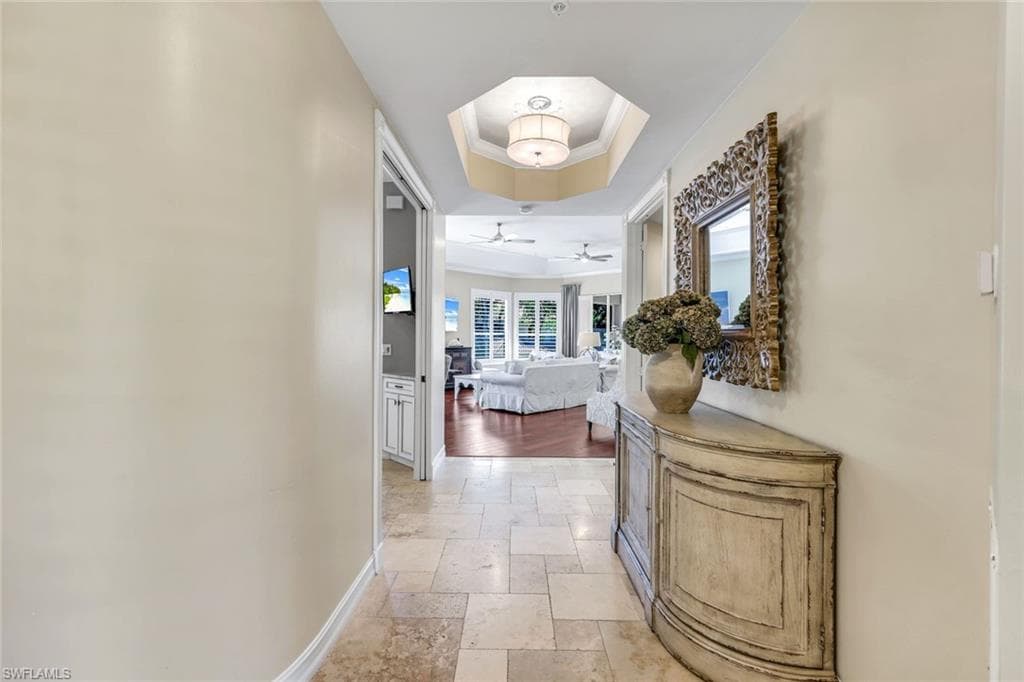 1840 Les Chateaux Blvd 4-201, Naples, FL 34109-2