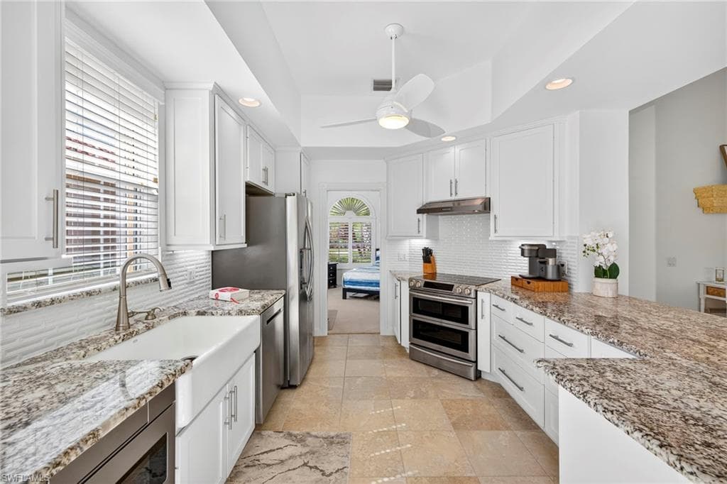 28643 Wahoo Dr, Bonita Springs, FL 34135-12