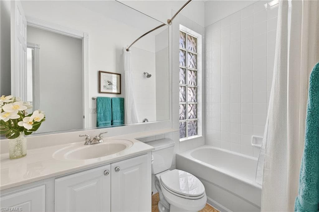 28643 Wahoo Dr, Bonita Springs, FL 34135-22