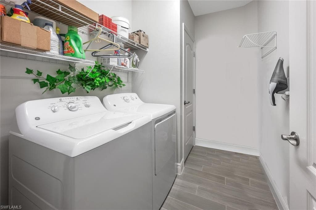 6953 Avalon Cir 1804, Naples, FL 34112-25