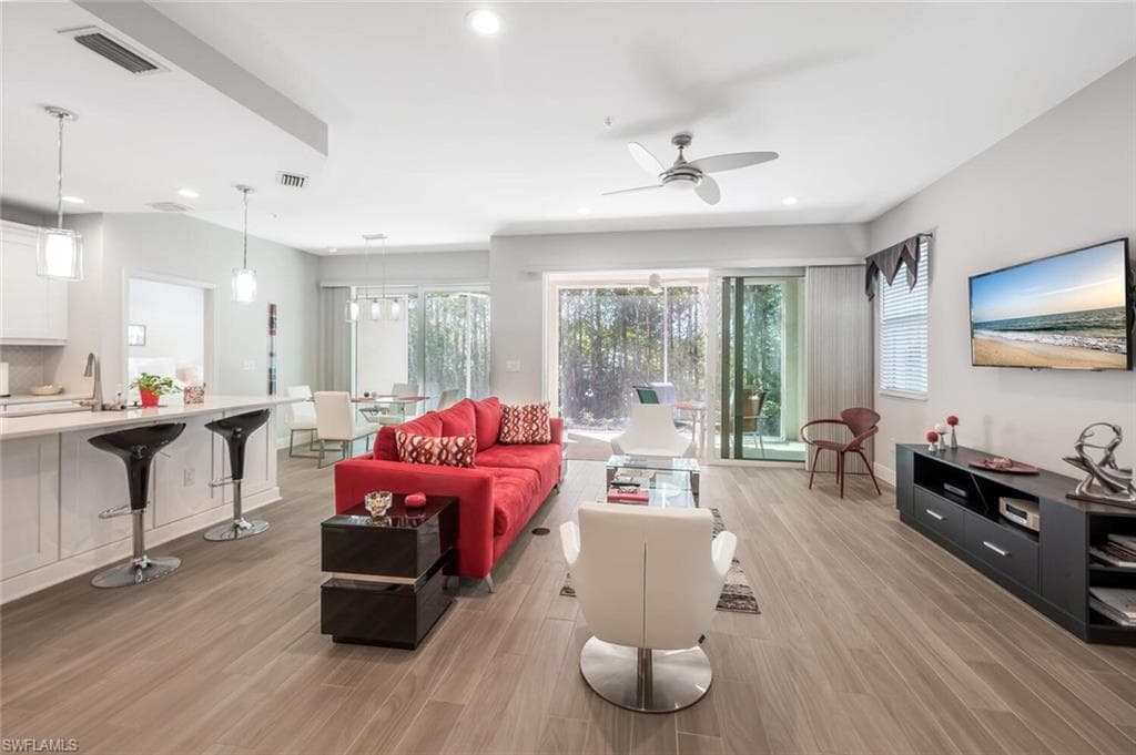 6953 Avalon Cir 1804, Naples, FL 34112-3