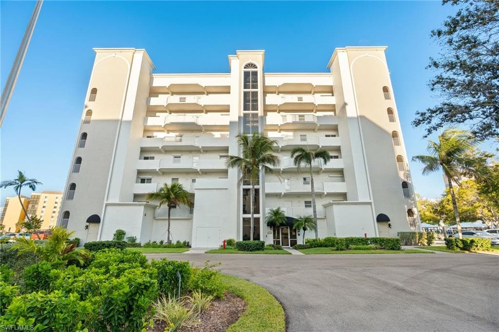 4331 Bay Beach Ln 353, Fort Myers Beach, FL 33931-23