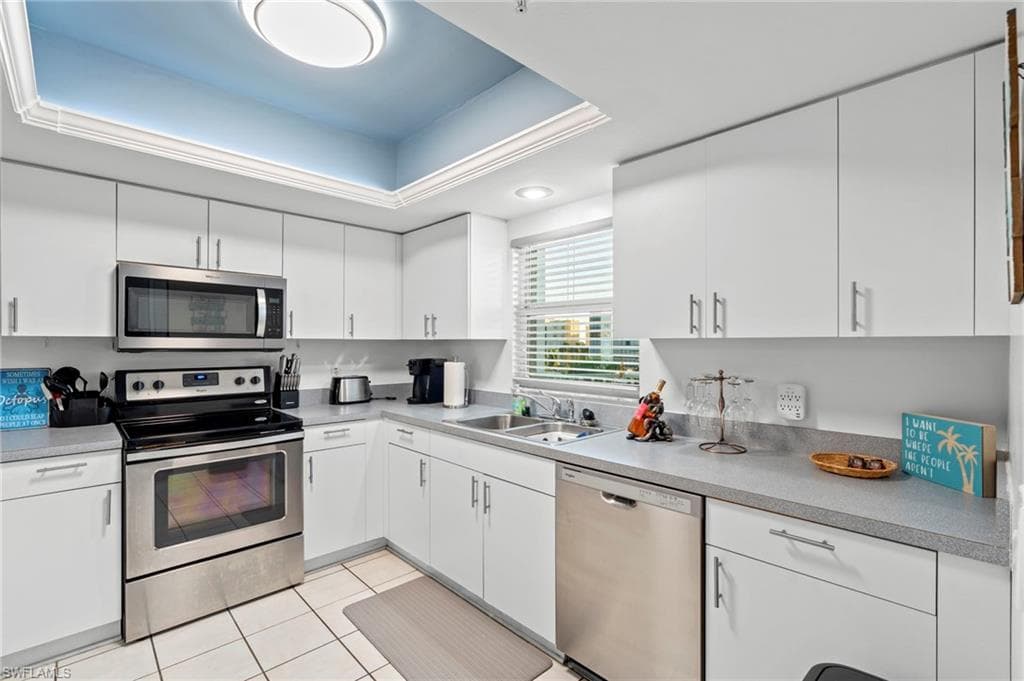 4331 Bay Beach Ln 353, Fort Myers Beach, FL 33931-6