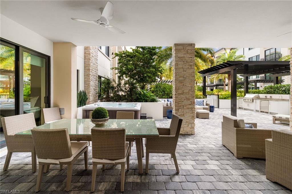 1130 3rd Ave S 208, Other, FL 34102-19