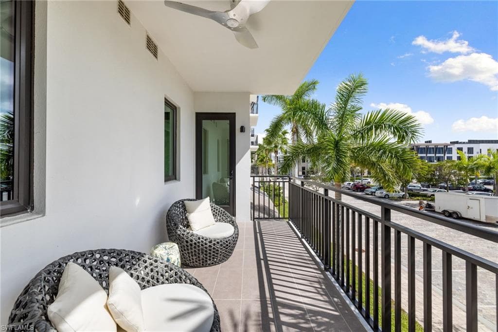 1130 3rd Ave S 208, Other, FL 34102-36