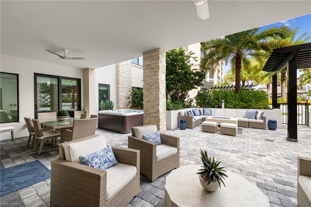 1130 3rd Ave S 208, Other, FL 34102-2