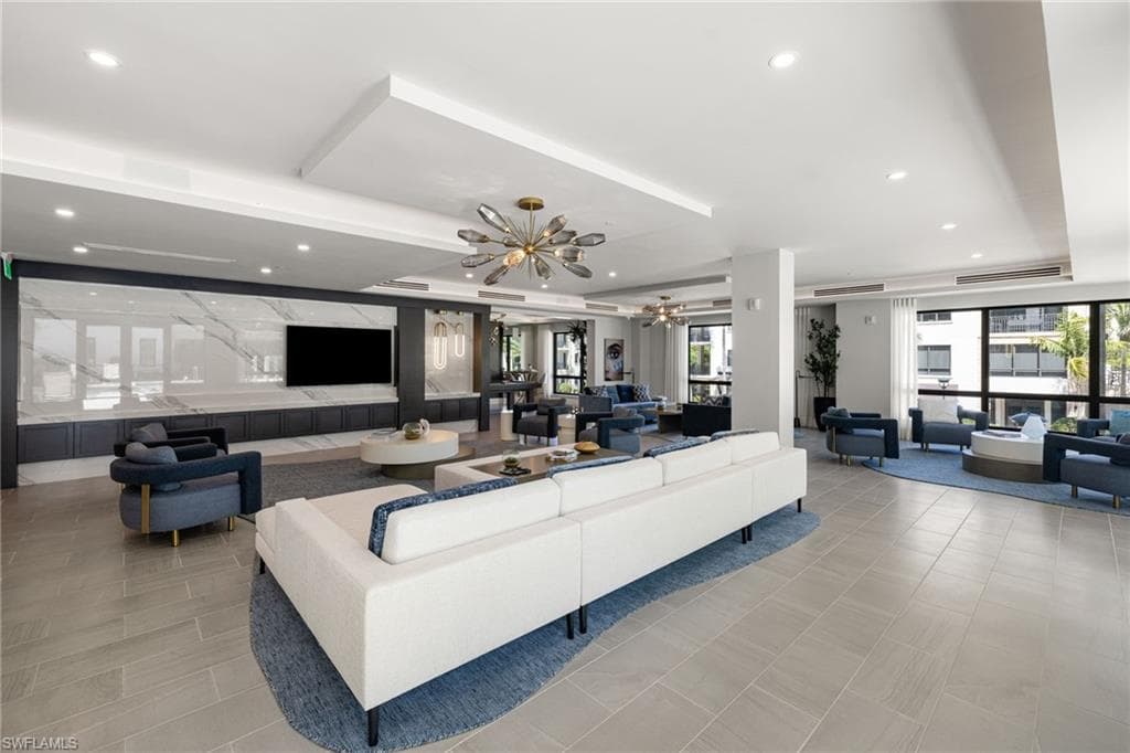 1130 3rd Ave S 208, Other, FL 34102-42