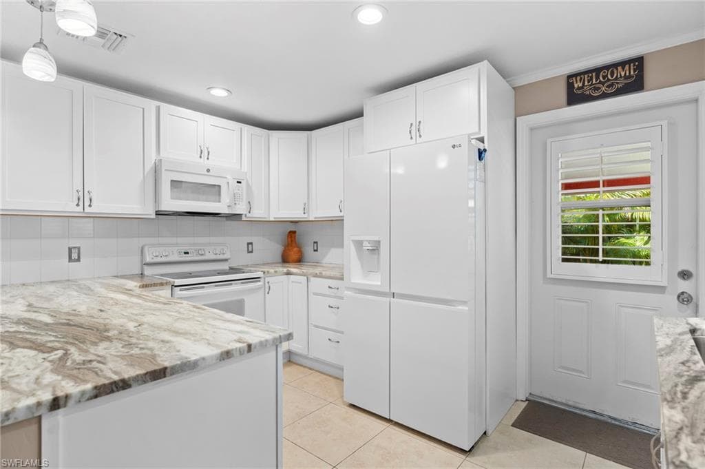 11718 Dean St, Bonita Springs, FL 34135-13