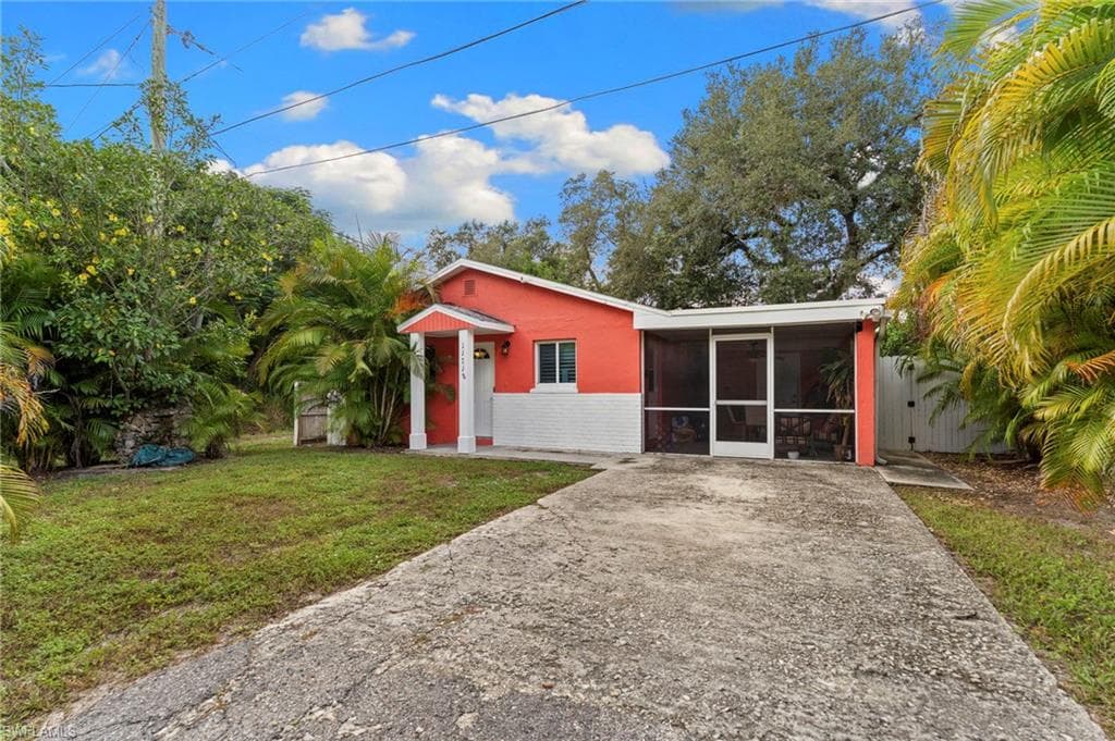 11718 Dean St, Bonita Springs, FL 34135-26