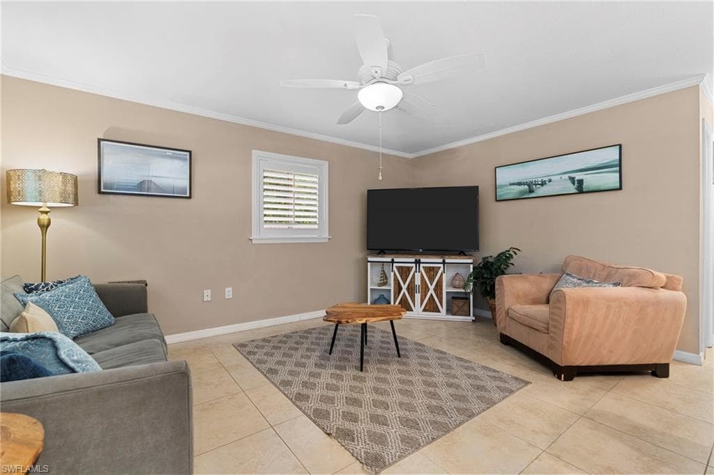11718 Dean St, Bonita Springs, FL 34135-6