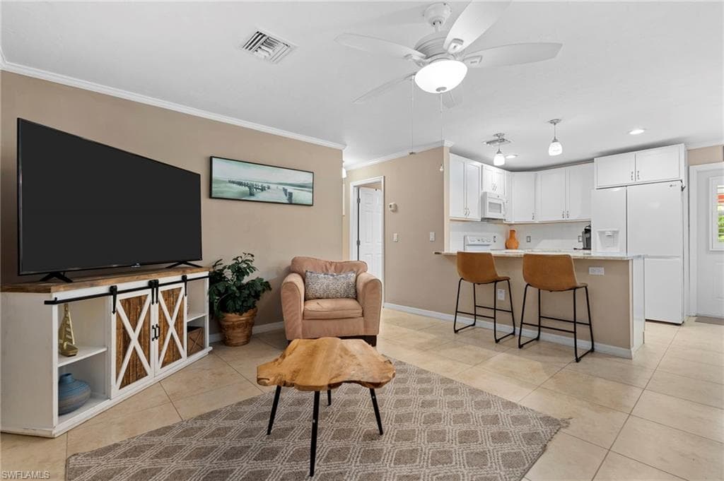 11718 Dean St, Bonita Springs, FL 34135-7