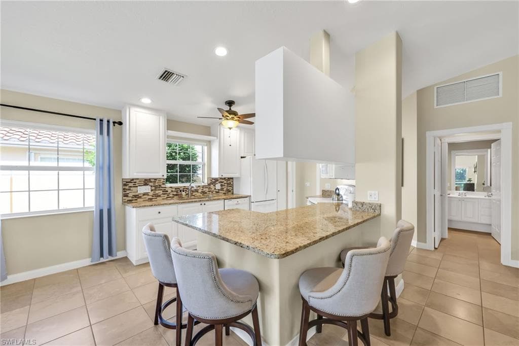 7812 Umberto Ct, Naples, FL 34114-10