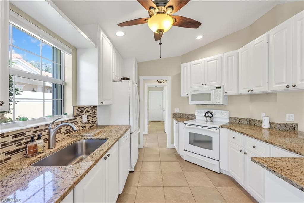 7812 Umberto Ct, Naples, FL 34114-11