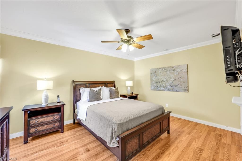 7812 Umberto Ct, Naples, FL 34114-21