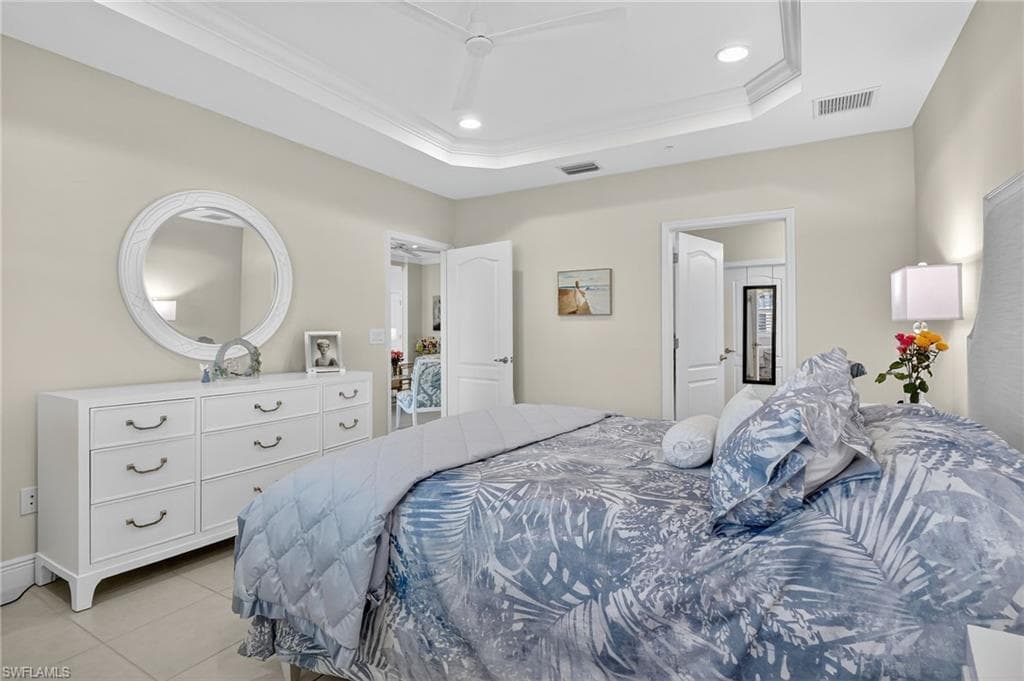 6960 Avalon Cir 803, Naples, FL 34112-16
