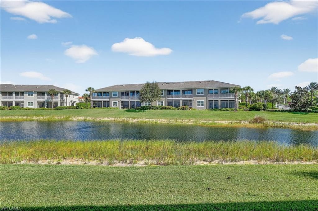 6960 Avalon Cir 803, Naples, FL 34112-25
