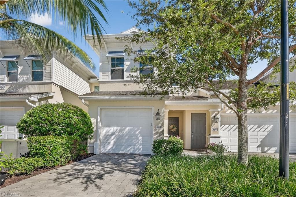 6960 Avalon Cir 803, Naples, FL 34112-1