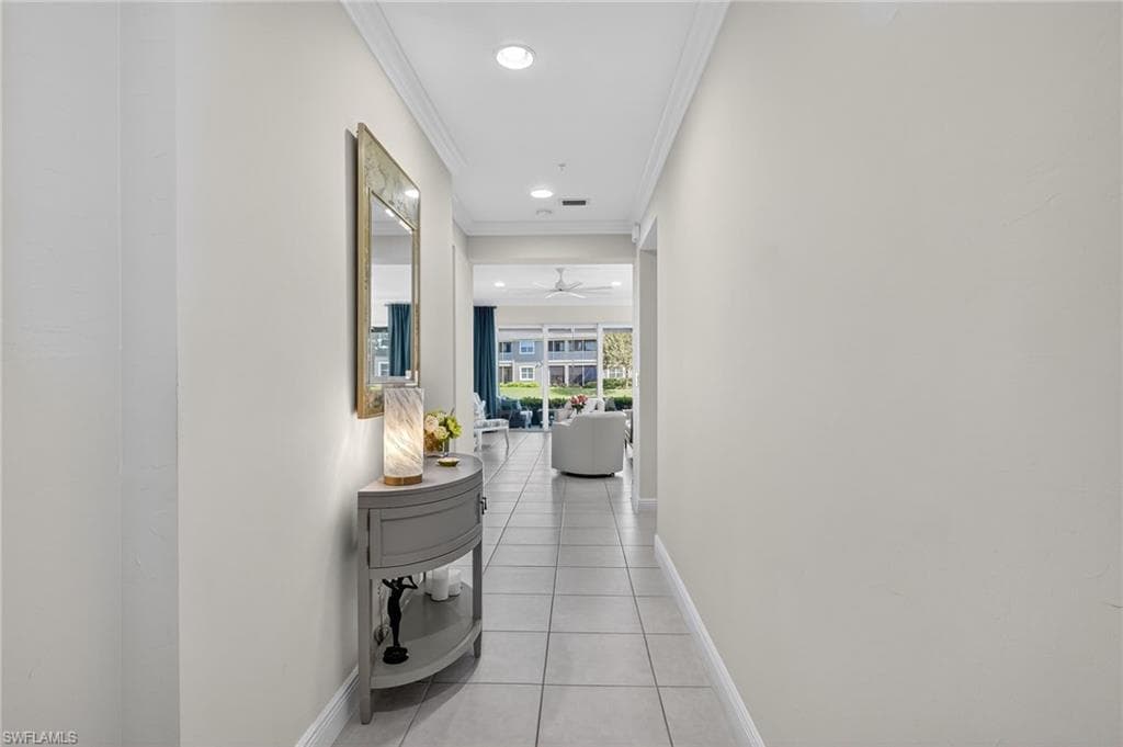 6960 Avalon Cir 803, Naples, FL 34112-2
