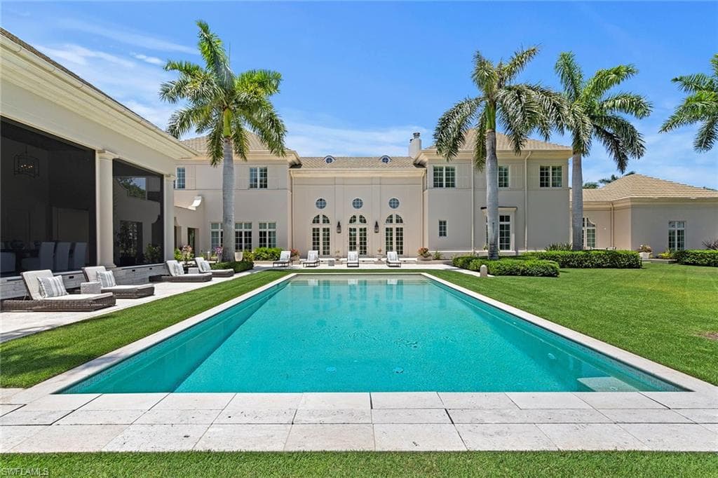28740 Blaisdell Dr, Naples, FL 34119-40