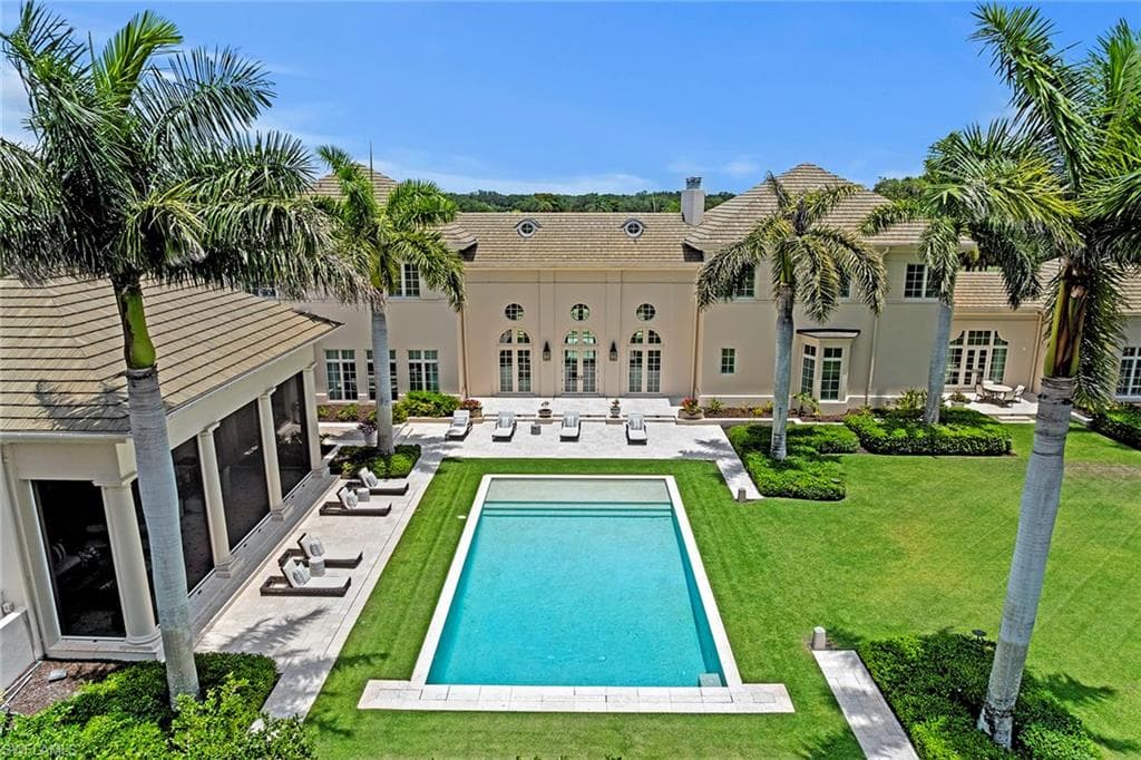 28740 Blaisdell Dr, Naples, FL 34119-47