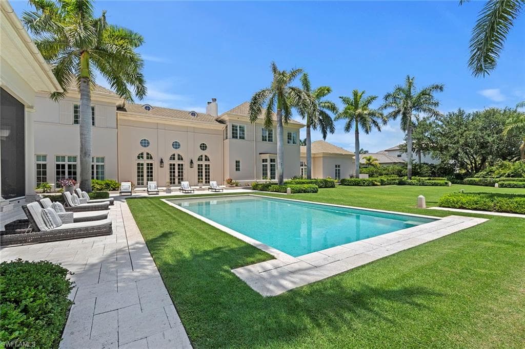 28740 Blaisdell Dr, Naples, FL 34119-48