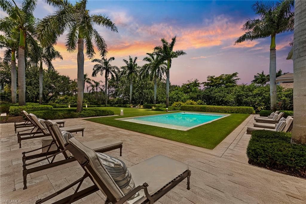 28740 Blaisdell Dr, Naples, FL 34119-49