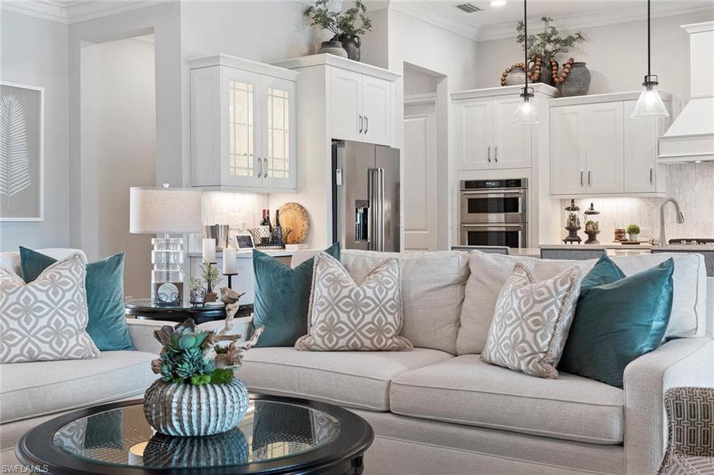 14394 Laguna Springs Ln, Naples, FL 34114-12