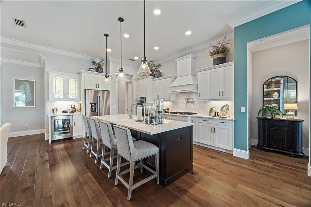 14394 Laguna Springs Ln, Naples, FL 34114-19