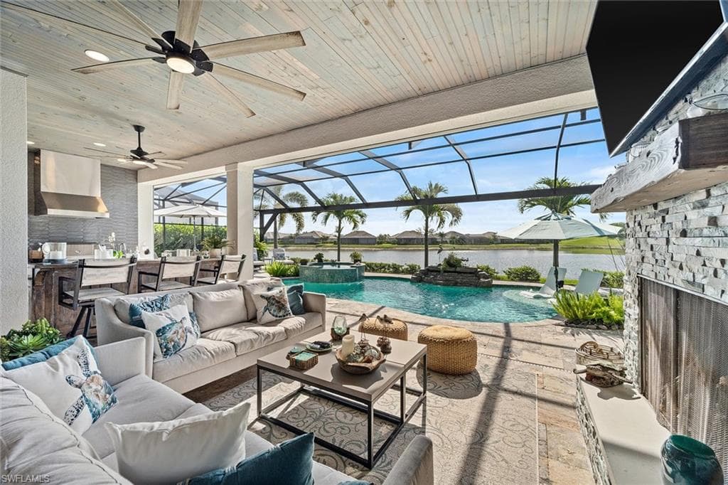 14394 Laguna Springs Ln, Naples, FL 34114-37