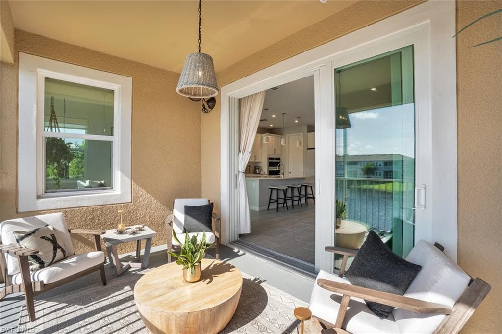 4595 Arboretum Cir 203, Naples, FL 34112-15