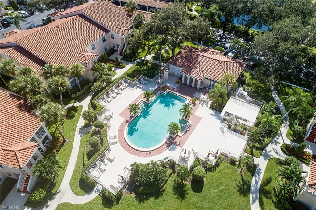 102 Tuscana Ct 903, Naples, FL 34119-24