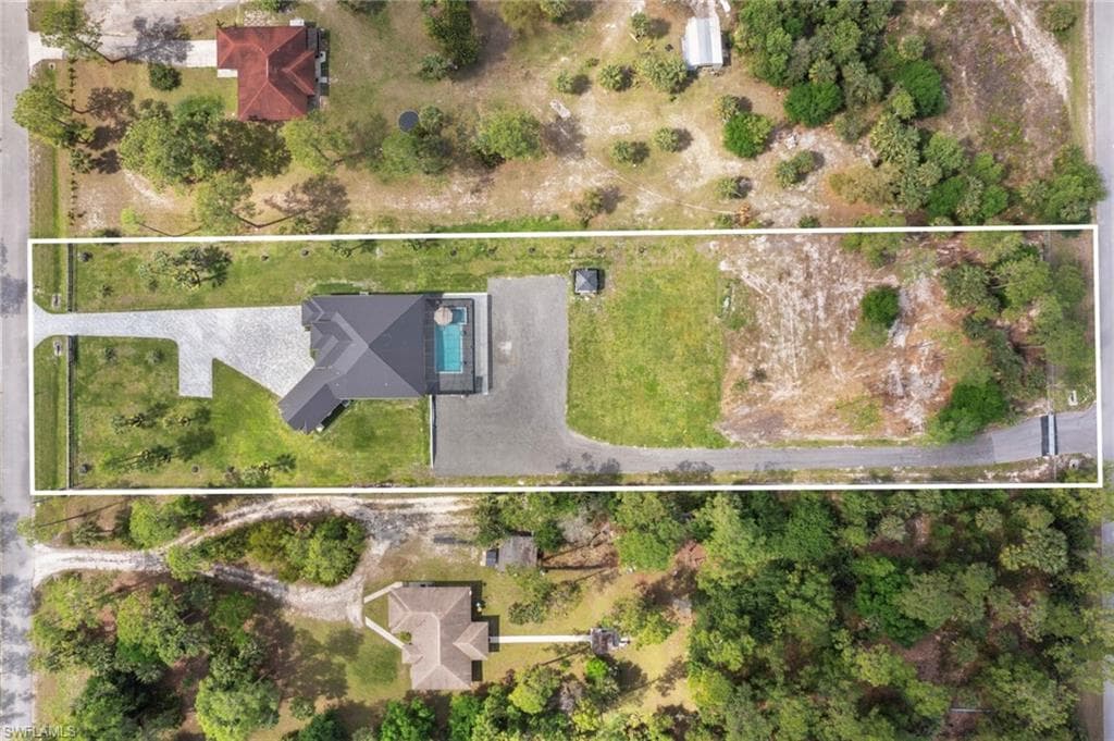 431 16th Ave NE, Naples, FL 34120-9