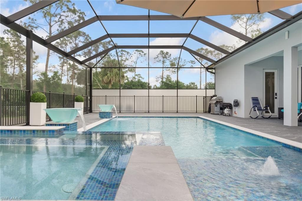 431 16th Ave NE, Naples, FL 34120-43