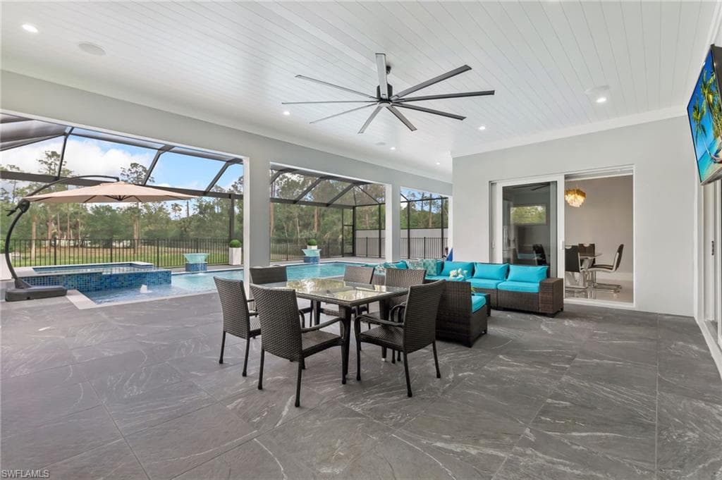 431 16th Ave NE, Naples, FL 34120-45