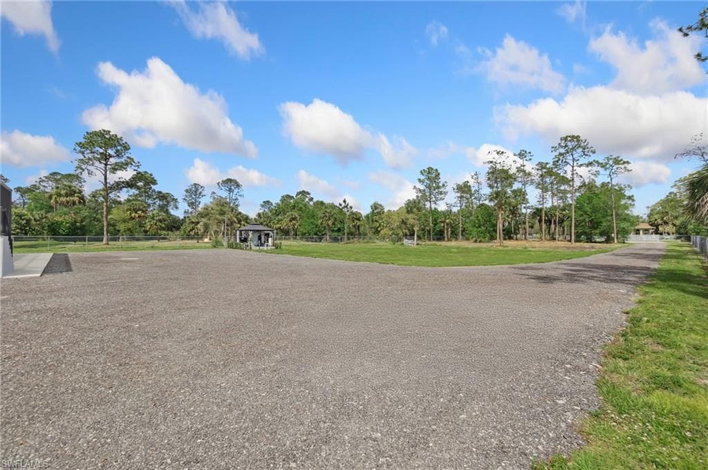 431 16th Ave NE, Naples, FL 34120-47