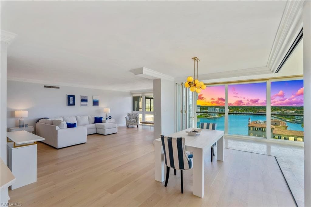 4031 Gulf Shore Blvd N 95, Naples, FL 34103-11